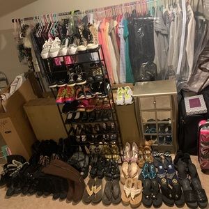 So many shoes
